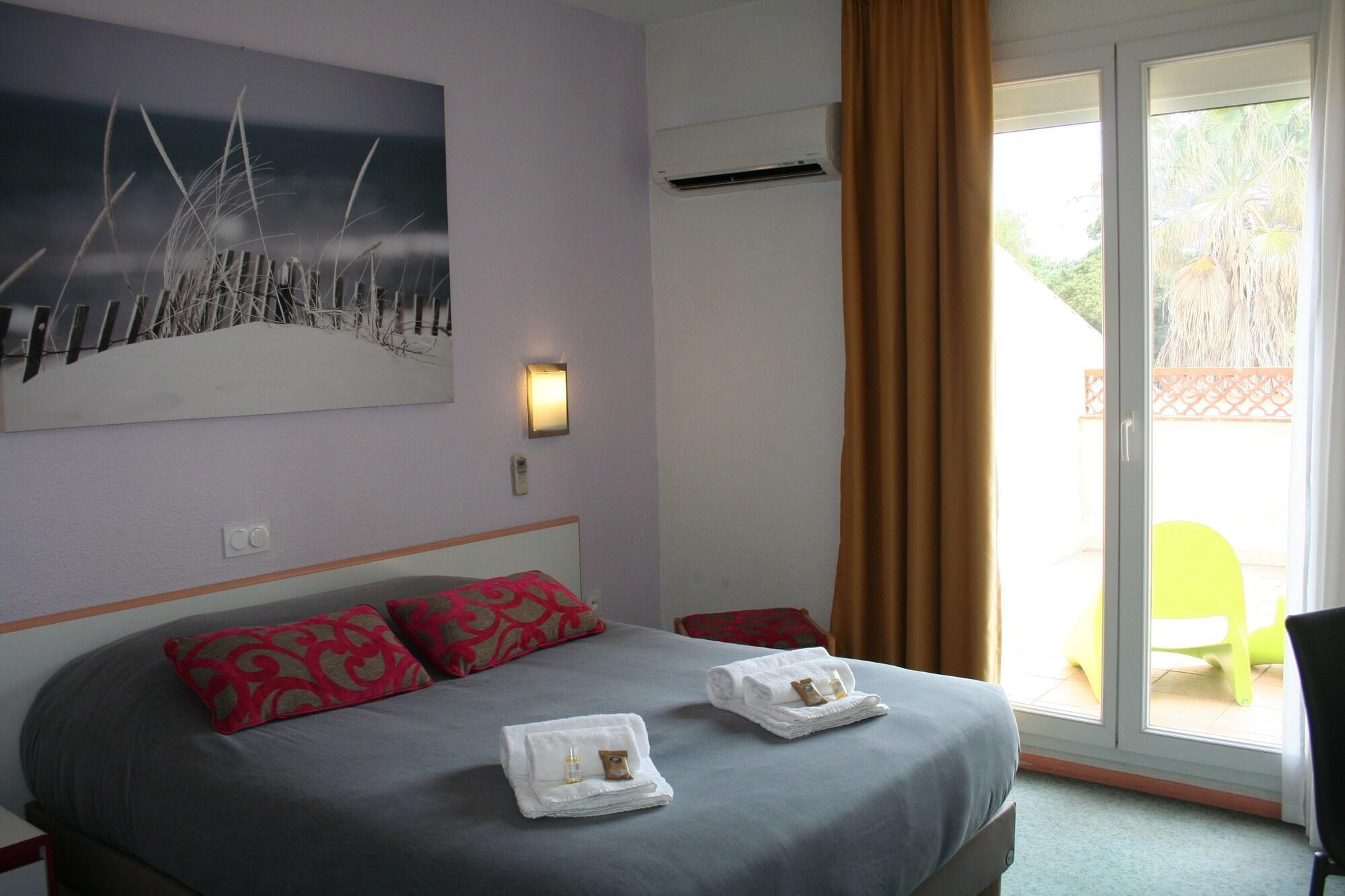 The Originals City, Relax'Otel & Spa, Le Barcarès Buitenkant foto