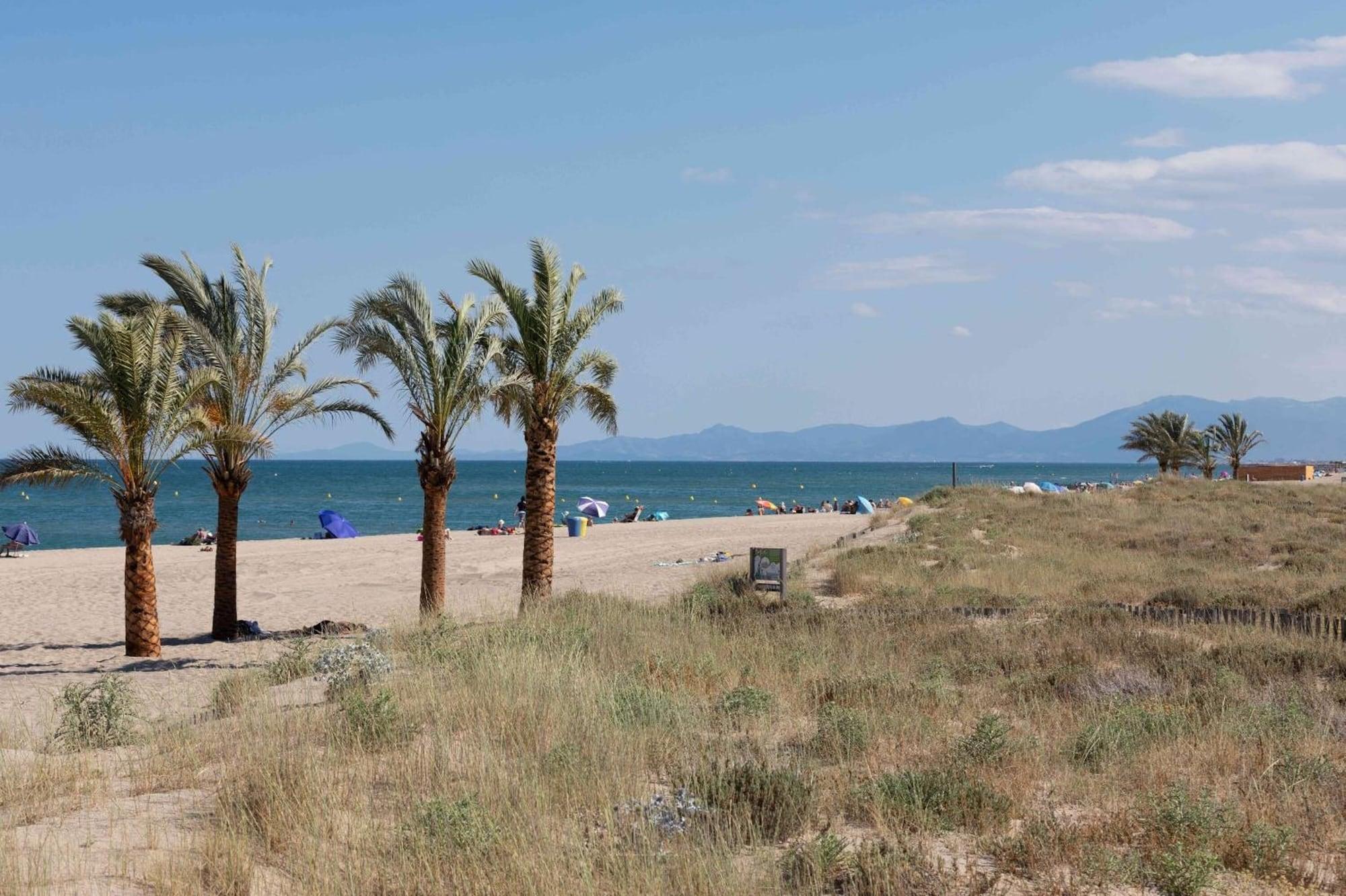 The Originals City, Relax'Otel & Spa, Le Barcarès Buitenkant foto