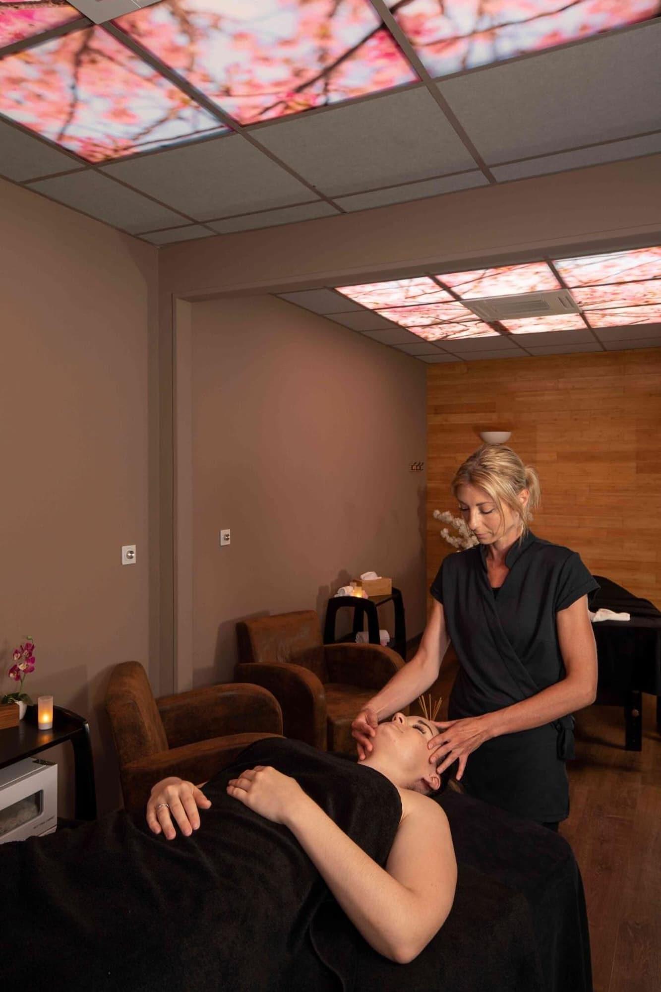 The Originals City, Relax'Otel & Spa, Le Barcarès Buitenkant foto