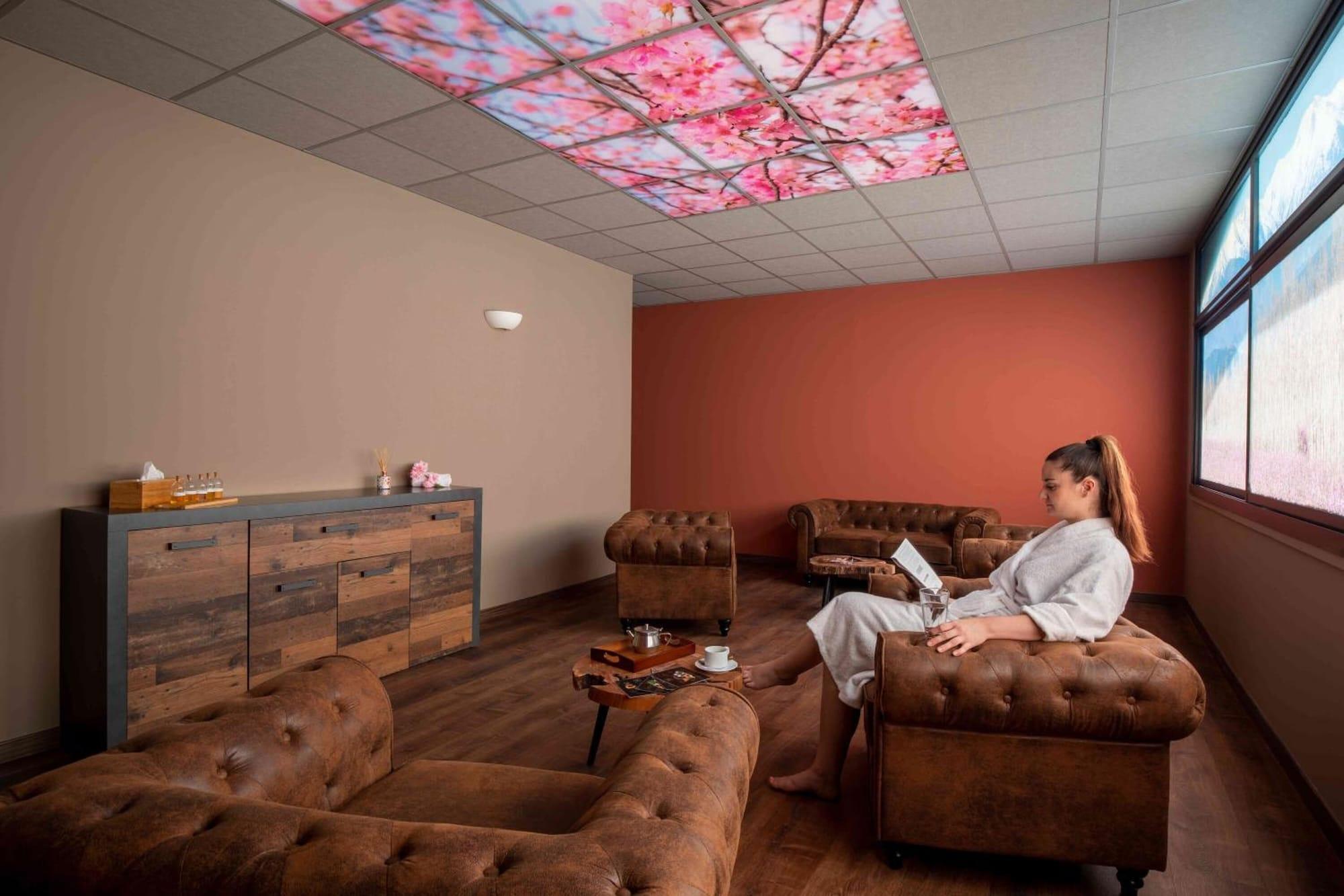 The Originals City, Relax'Otel & Spa, Le Barcarès Buitenkant foto