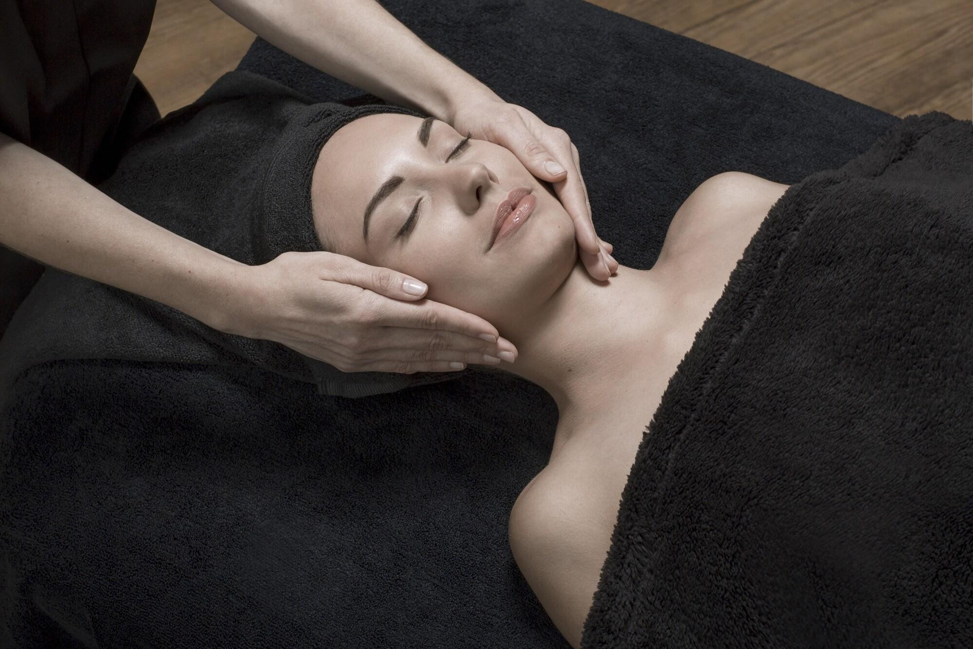 The Originals City, Relax'Otel & Spa, Le Barcarès Buitenkant foto