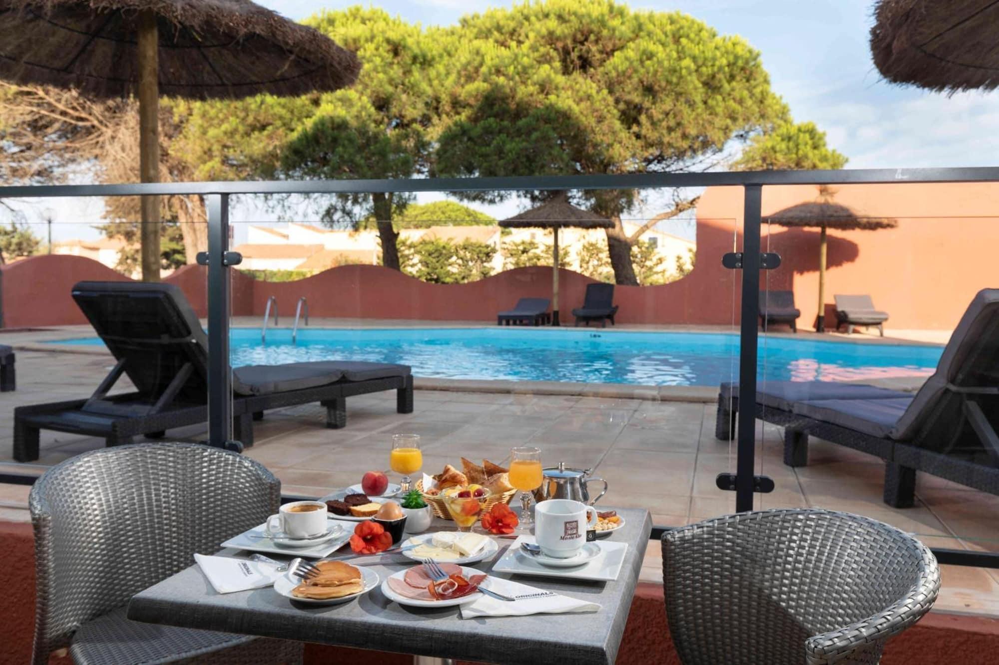 The Originals City, Relax'Otel & Spa, Le Barcarès Buitenkant foto